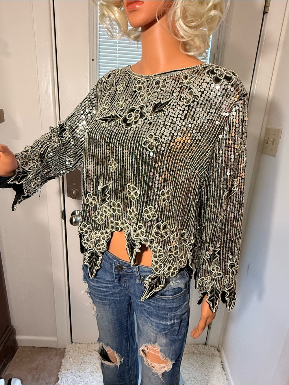 1970’s Vintage excellent Sequin Embellished Black Cropped Top 100% Silk!! RARE!